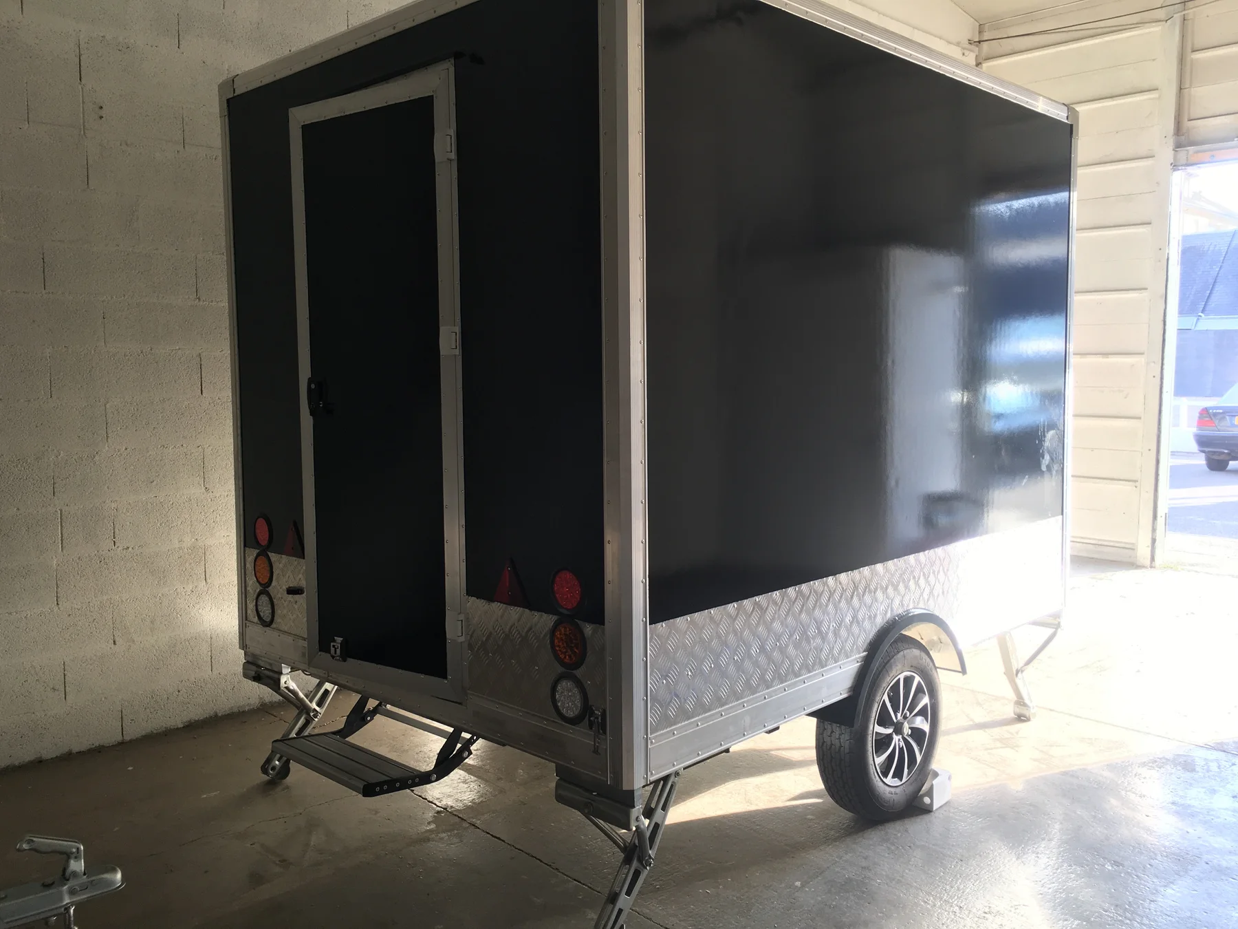 Remorque food truck Carré 280
